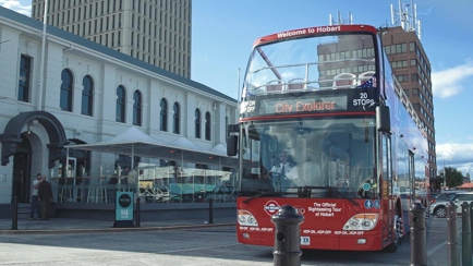 Red Decker Company Hero Image
