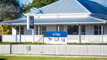 Warwick Veterinary Clinic Hero Image