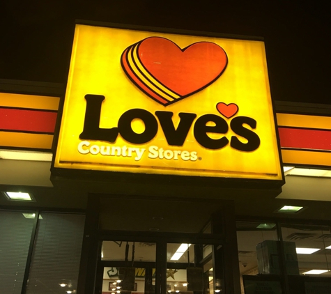 Love's Travel Stop - Claude, TX