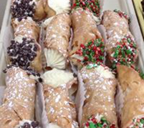 Marianna's Belltop Bakery - Meriden, CT