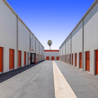 Public Storage - Pasadena, CA