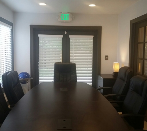 Scott & Guy Divorce and Immigration Attorney - Hollywood, FL. Conference Room