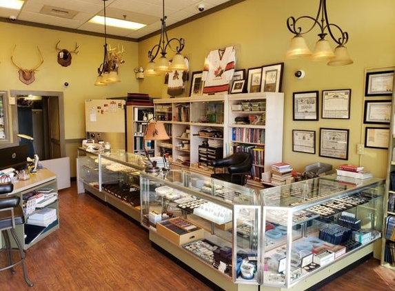 Distinctive Coins - Downers Grove, IL