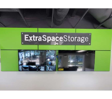 Extra Space Storage - Jacksonville, FL