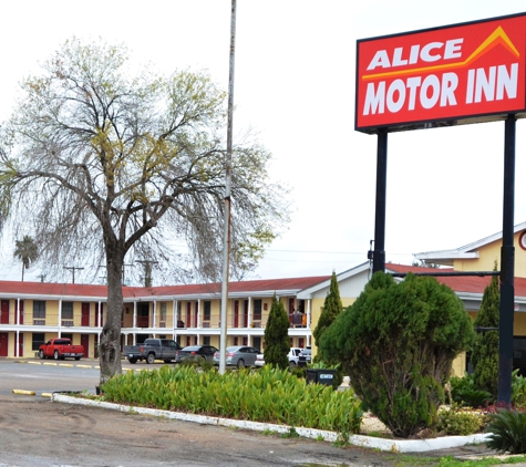 Alice Motor Inn - Alice, TX