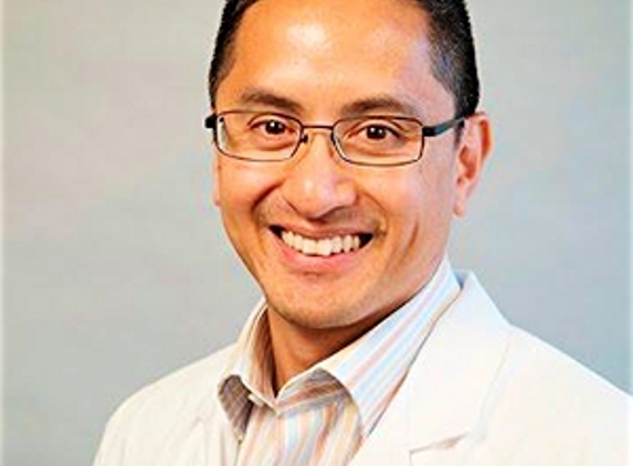 Dr. John Nguyen, MD - Fort Walton Beach, FL