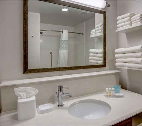 Hampton Inn Plant City - Plant City, FL