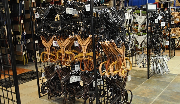 Hilason Tack & Equine Supplies - Stafford, TX