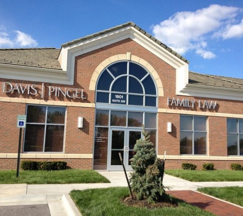 Law Offices of Davis|Pingel & Associates - Riverside, MO