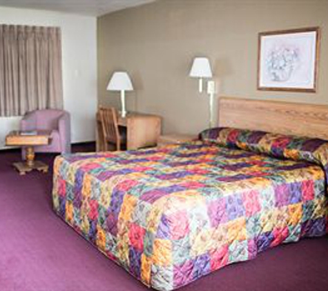 Vino Inn & Suites - Atascadero, CA