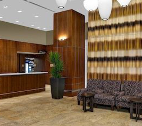 Hilton Garden Inn New York/West 35th Street - New York, NY