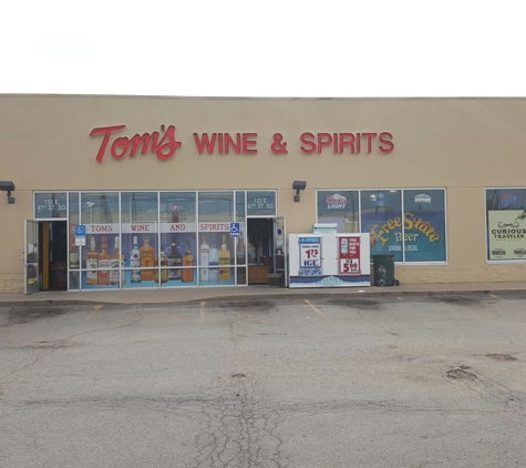 Tom's Wine & Spirits - Wichita, KS