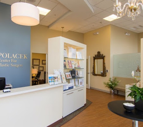 Polacek Center for Plastic Surgery: Lori G. Polacek, MD - Cranston, RI