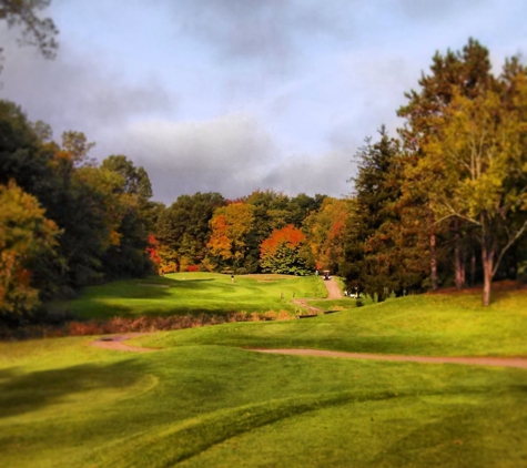 Rush Lake Hills Golf Club - Pinckney, MI