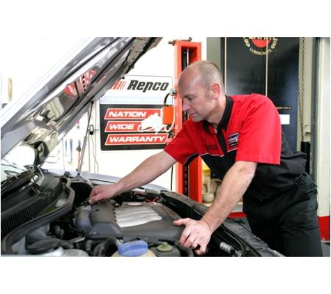 Port Adelaide Auto Repairs - Port Adelaide, SA