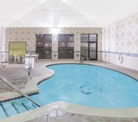 Baymont Inn & Suites - Oklahoma City, OK