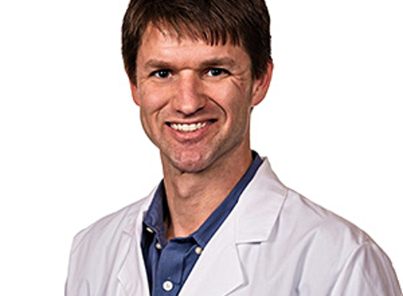 Dr. Walter Quinton Gradek, MD - Fayetteville, GA