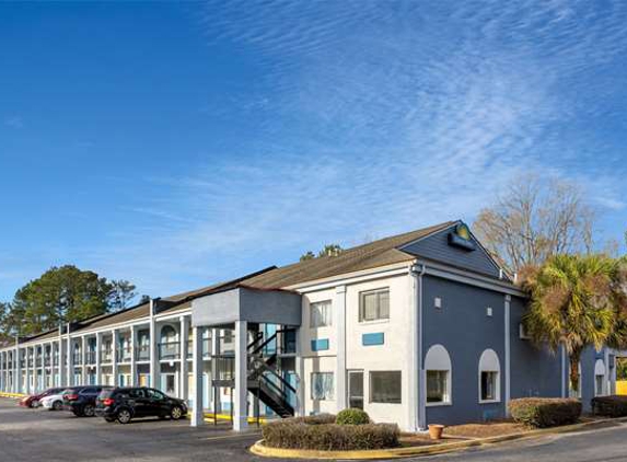 Days Inn by Wyndham Columbia - Columbia, SC