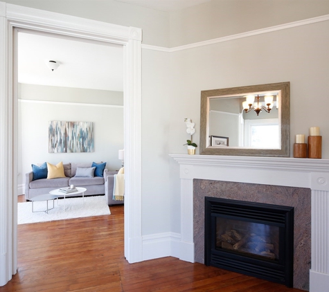 Affordable Decor - Oakland, CA. Home Staging - Oakland Ca