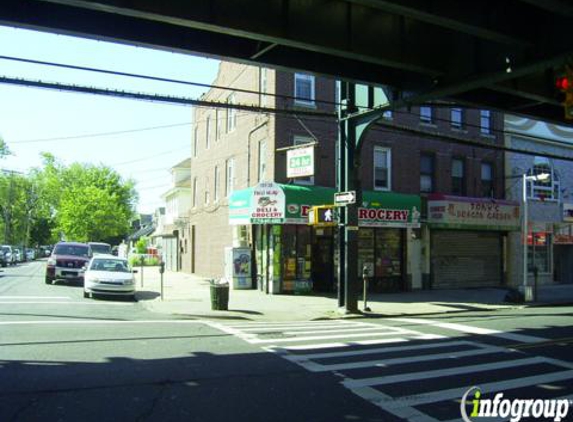 Two Way Deli Grocery - Ozone Park, NY