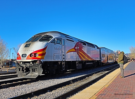 New Mexico Rail Runner Express - Albuquerque, NM. Rail Runner was our beginning trip from Albuquerque to Santa Fe, New Mexico. Impressive train