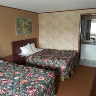 Americas Best Value Inn - Monroe, MI