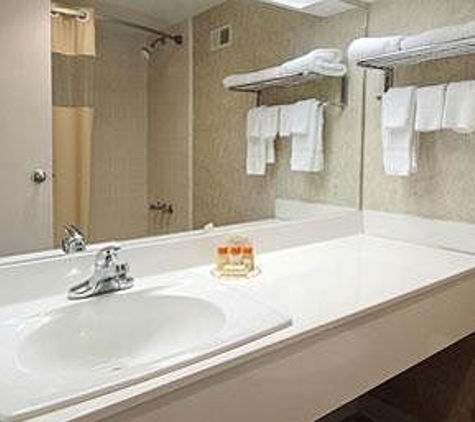 Days Inn by Wyndham Athens - Athens, GA