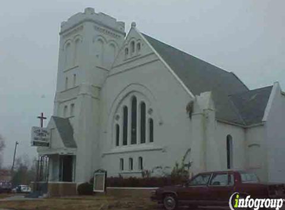 Faith Temple Church of God in Christ - Omaha, NE