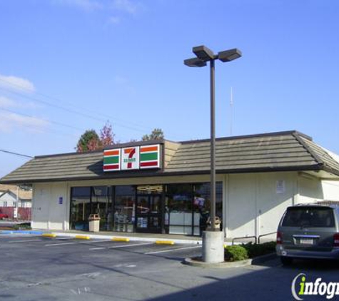 7-Eleven - Hayward, CA