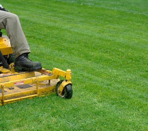 6 Reasons Lawn Care - West Chester, OH