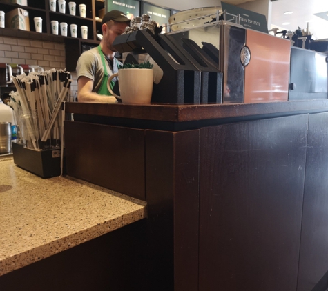 Starbucks Coffee - Tampa, FL