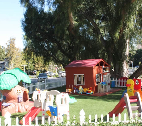 Rolling Hills Montessori - Rolling Hills Estates, CA