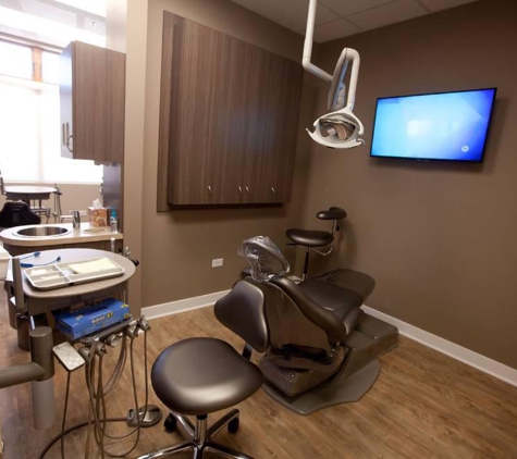 Living Well Dental Group Naperville - Naperville, IL