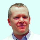 Simon N McRae, MD - Physicians & Surgeons, Urology