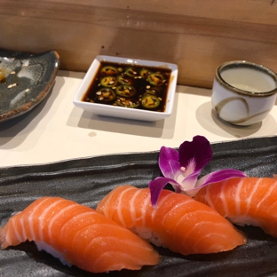 Dojo Sushi - Sherman Oaks, CA