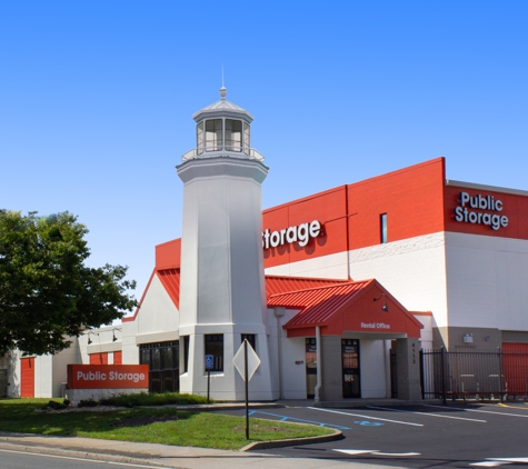 Public Storage - Bethpage, NY