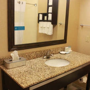 Hampton Inn & Suites Houston-Cypress Station - Houston, TX