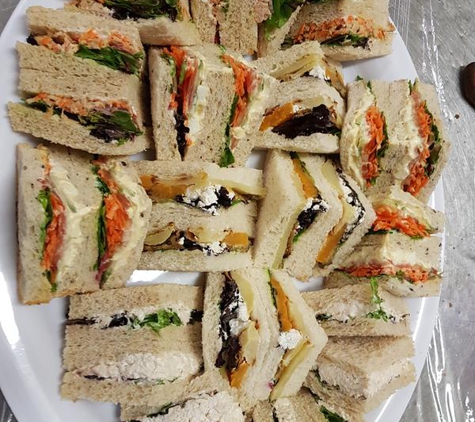 Finger Food People - Bentleigh, VIC. Aroma bakery catering