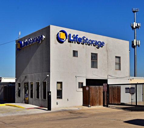 US Storage Centers - San Antonio, TX