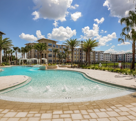 Axis West Apartments - Orlando, FL