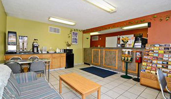 Americas Best Value Inn - Indianapolis, IN