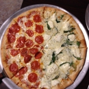 Giuseppe's Pizzeria - Pizza