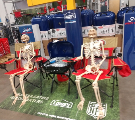 Lowe's Home Improvement - Redding, CA