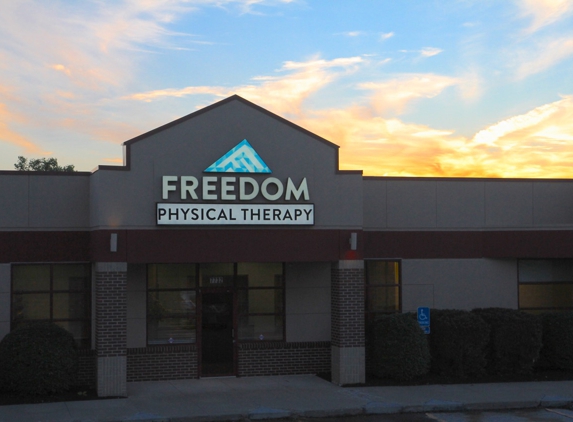 Freedom Physical Therapy and Training Center - Shawnee, KS