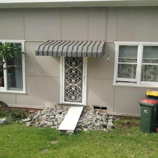 Chris Green Painting and Maintenance - Corrimal, NSW. Before shot
