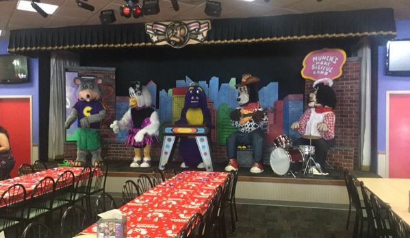 Chuck E. Cheese's - Chicago, IL