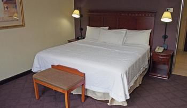 Hampton Inn & Suites Chesapeake-Battlefield Blvd. - Chesapeake, VA