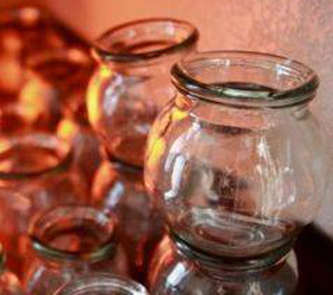 The Bon Accupuncture Clinic - Springwood, QLD. Cupping