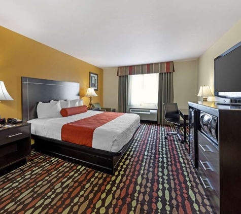 Best Western Greentree Inn & Suites - Moore, OK