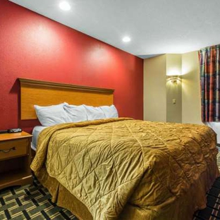 Econo Lodge - Peoria, IL